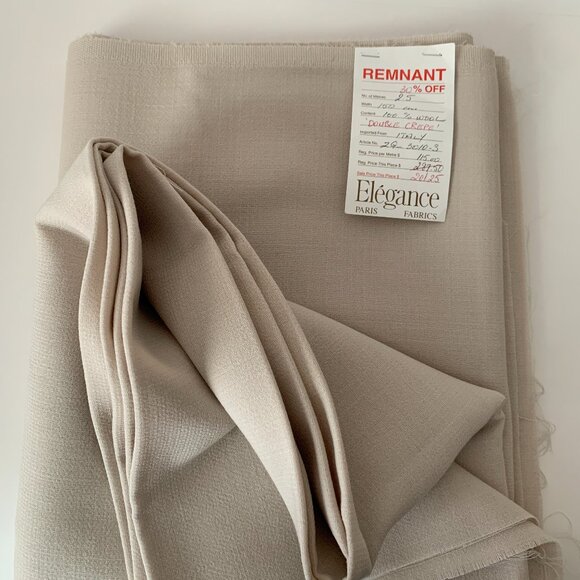 Pure Wool Double Crepe Beige Italian Fabric Remnant - Picture 1 of 6